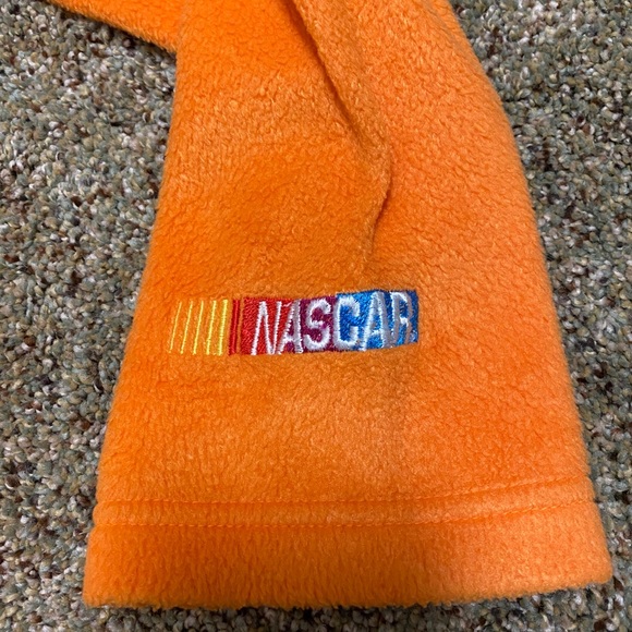 Vintage Women’s NASCAR Tony Stewart Sweater - Picture 4 of 4